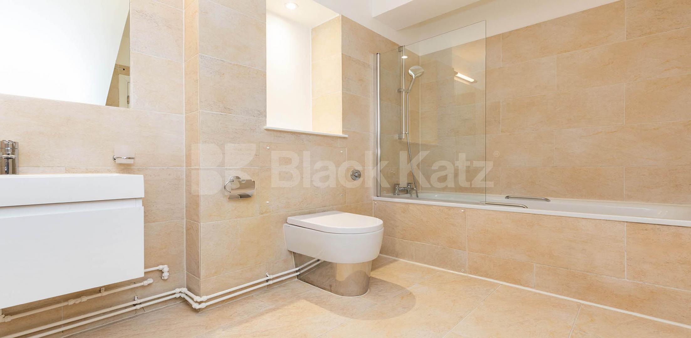 			STUNNING 2 BEDROOM WAREHOUSE APARTMENT, 3 Bedroom, 2 bath, 1 reception Flat			 ABILITY VIEW-KINGSLAND ROAD, DALSTON/HAGGERSTON